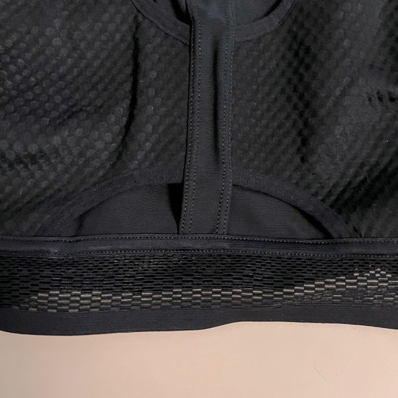 Nike Sports Bra, Black, Medium - Picture 4 of 4